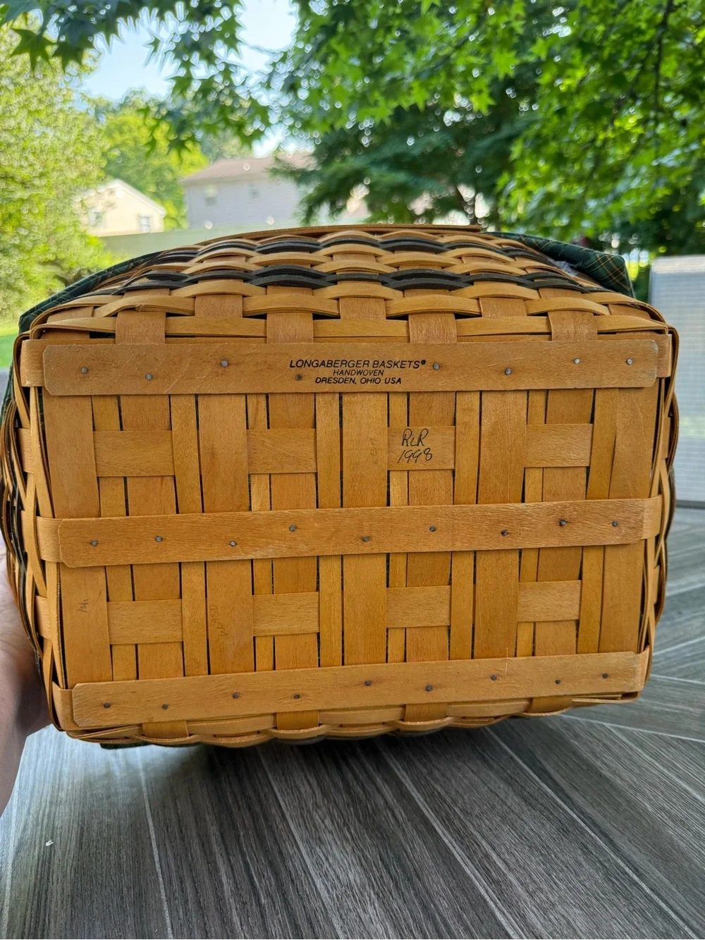 Longaberger Traditions Collection 1998 Hospitality Basket with Green Plaid Liner
